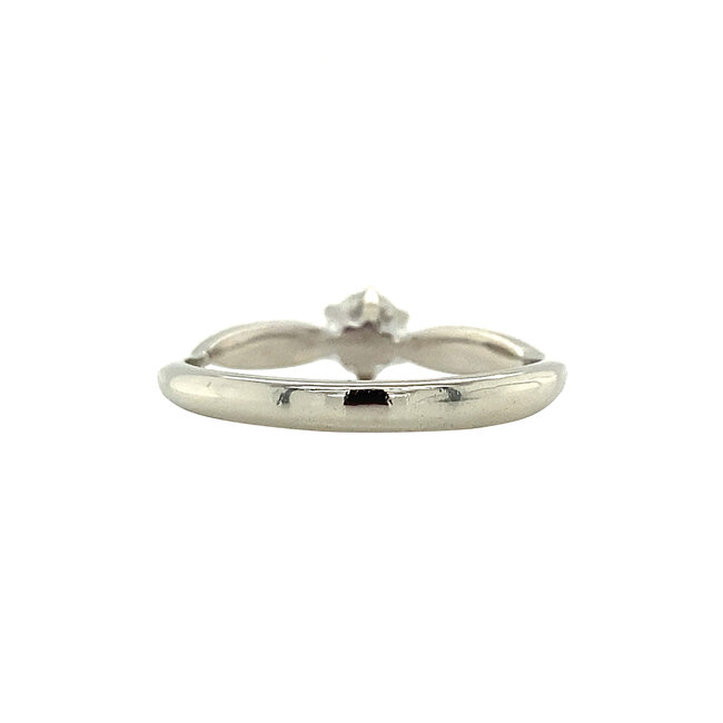 White gold solitaire ring with diamond 14 kt