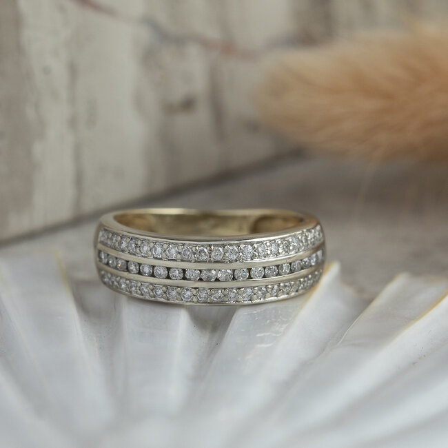 Gouden ring met diamant 14 krt
