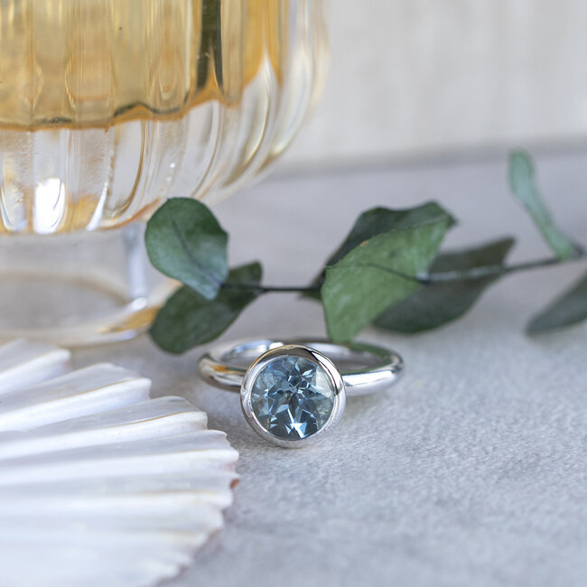 White gold Bron Jewelry ring Sushi 14 kt