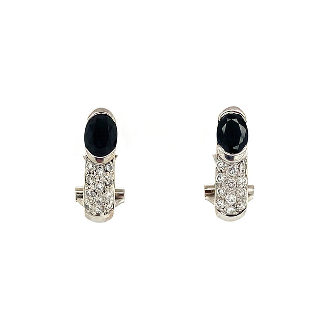 Witgouden oorclips met diamant en saffier 14 krt