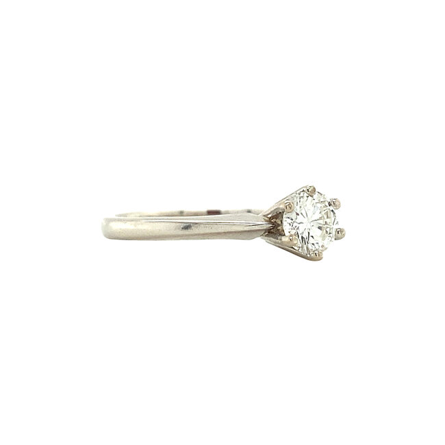 White gold solitaire ring with diamond 14 kt