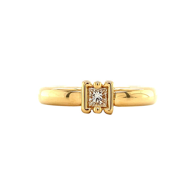 Goldring mit Prinzessdiamant 18 Karat