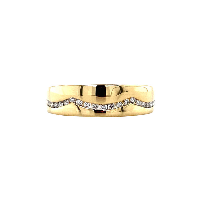 Gouden ring met diamant 14 karaat