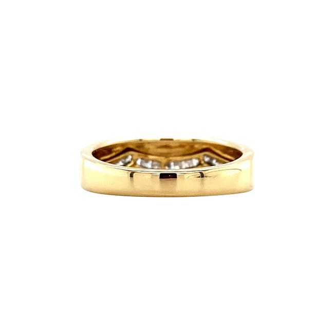 Gouden ring met diamant 14 karaat