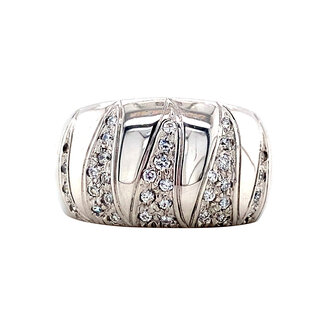 White gold ring with zirconia 18 karat