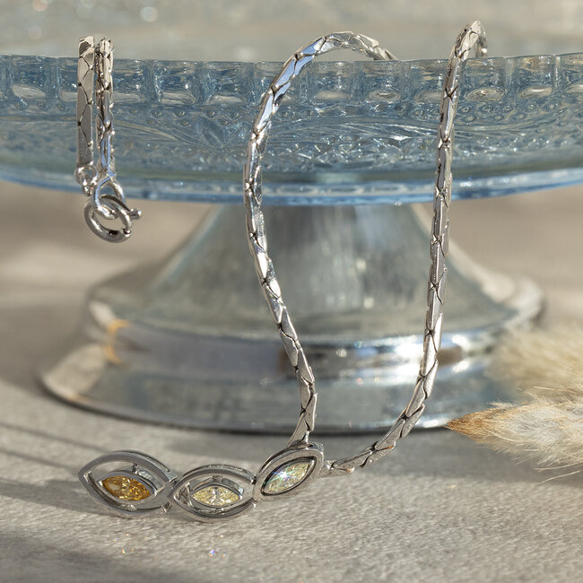 Weißgoldener Choker mit Diamant 46 cm 14 kt