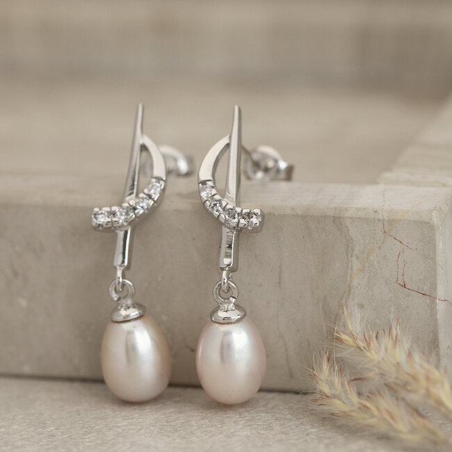White gold stud earrings with pearl and zirconia 14 kt