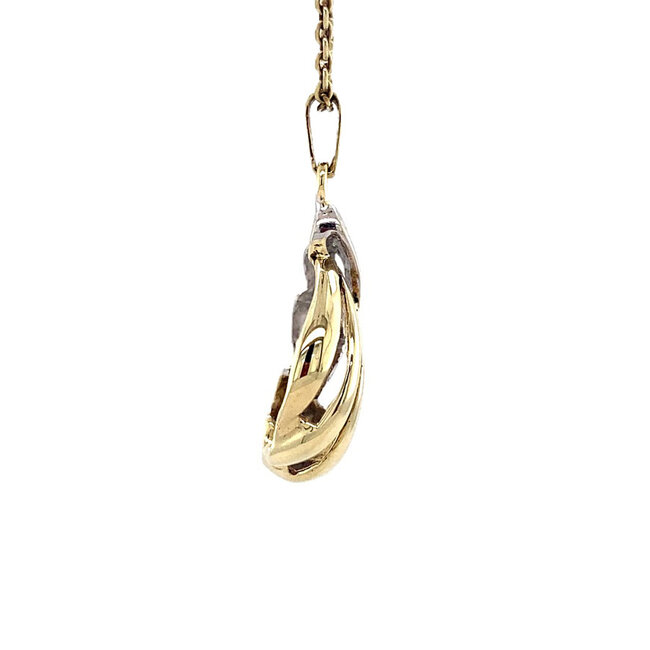 Golden pendant with diamond 14 kt