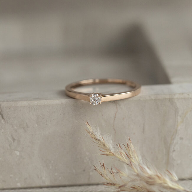 Rosegouden solitair ring met diamant 14 krt* nieuw