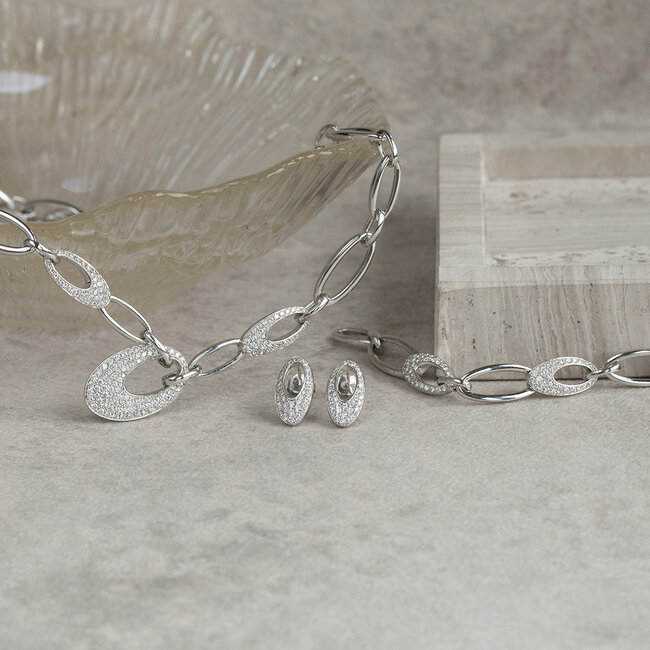 Witgouden choker met diamant 47 cm 14 karaat* nieuw