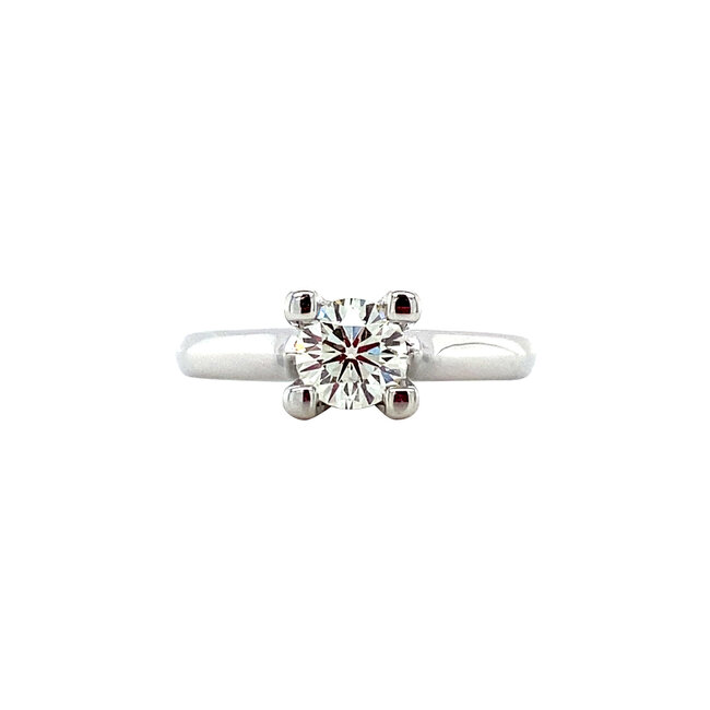 White gold solitaire ring with diamond 0.50ct. 18 karat