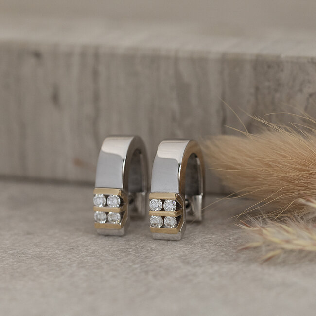 Weißgoldene Klappcreolen mit Diamant 18 Karat