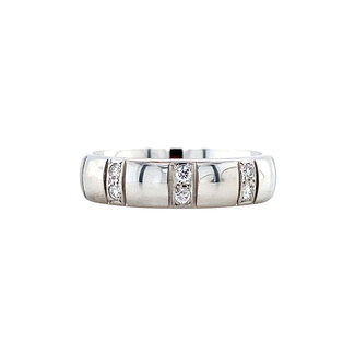 Witgouden trouwring met diamant 14 krt