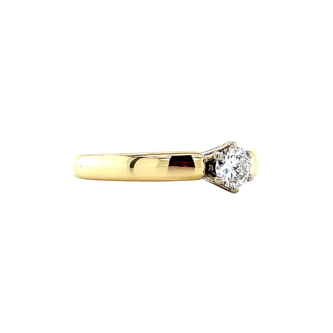 Gouden solitair ring met diamant 14 karaat