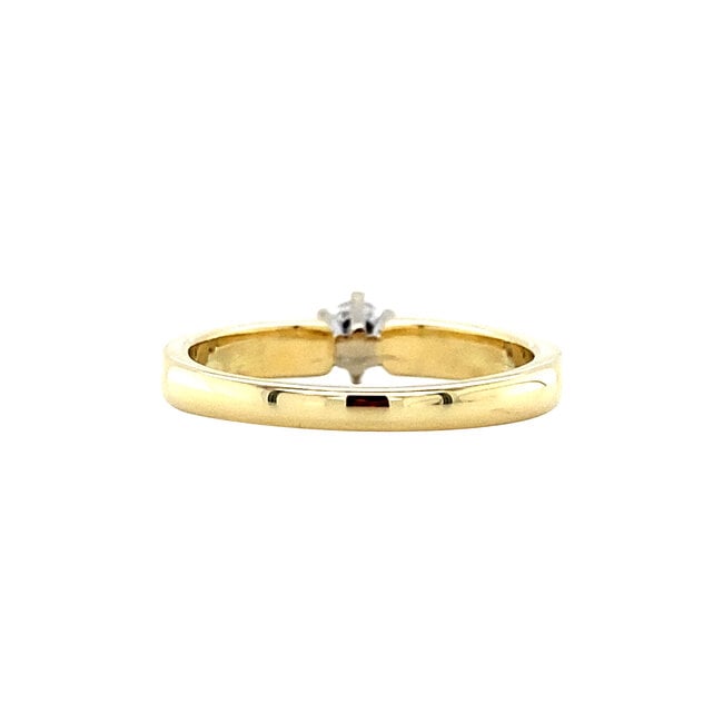 Gold solitaire ring with diamond 14 karat