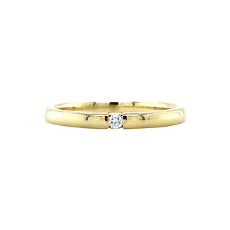 Gold ring with 14 carat diamond