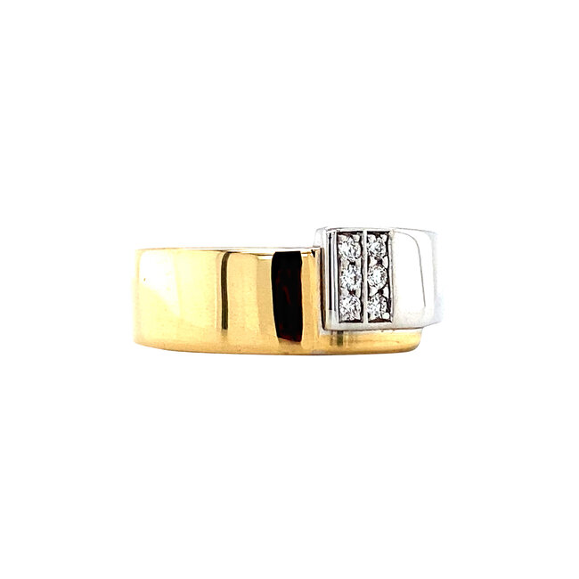 Goldener Ring mit Diamant von Le chic 18 Karat