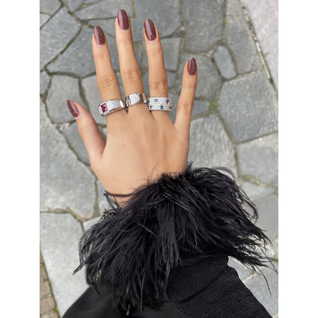 Witgouden ring met diamant en saffier 18 karaat