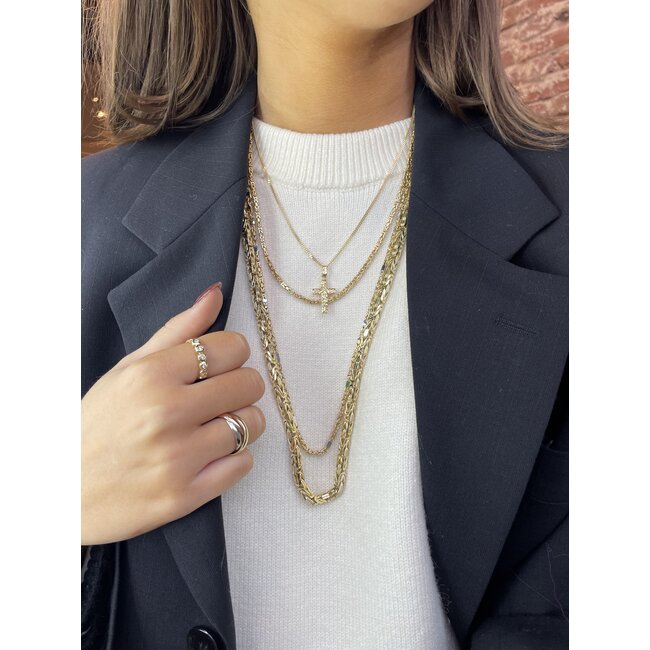 Gouden rijrring met diamant 18 karaat