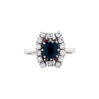 White gold ring with sapphire and diamond 14 carat