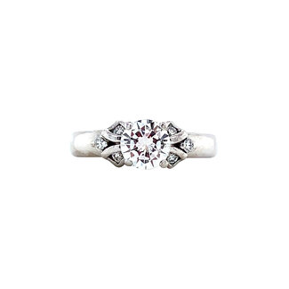 Platinum ring with diamond 850