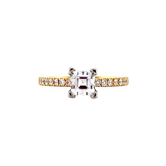 Goldring mit Diamant im Prinzessschliff 18 Karat* neu