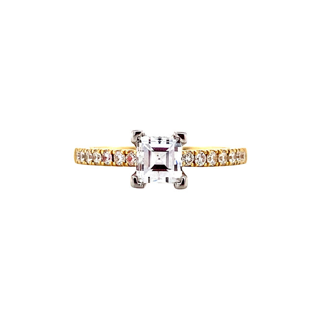 Goldring mit Diamant im Prinzessschliff 18 Karat* neu