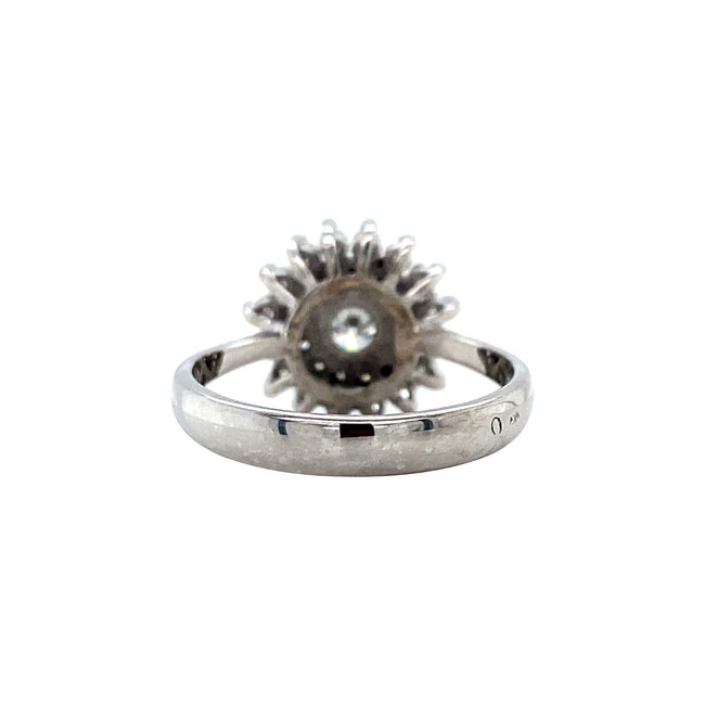 Witgouden ring met diamant 14 karaat