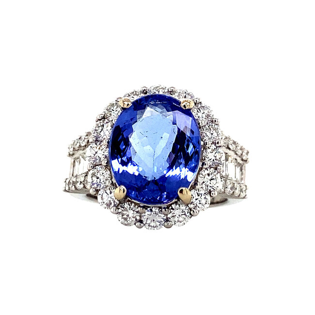 White gold entourage ring with tanzanite and diamond 18 kt