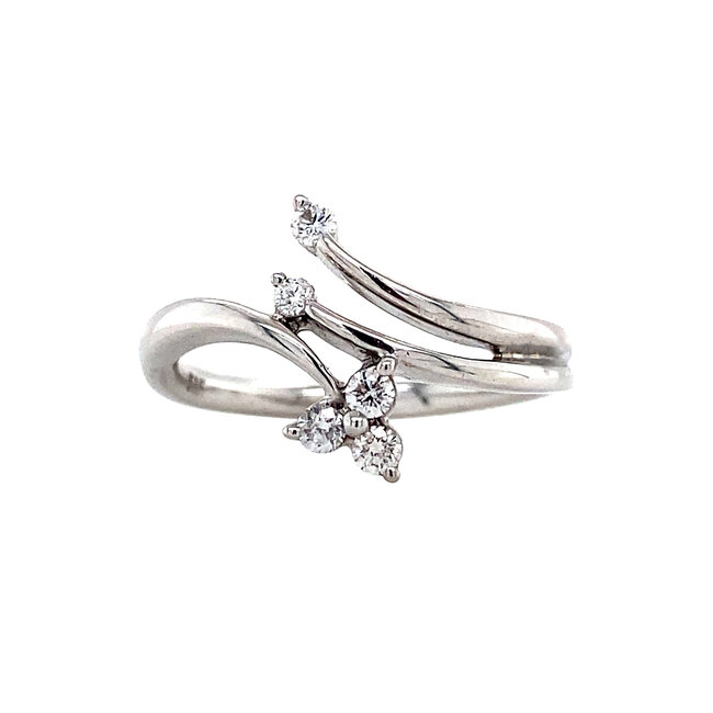 Witgouden ring met diamant 14 krt