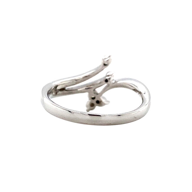 Witgouden ring met diamant 14 krt