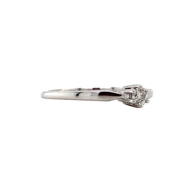 White gold solitaire ring with diamond by Diamonde 14 kt