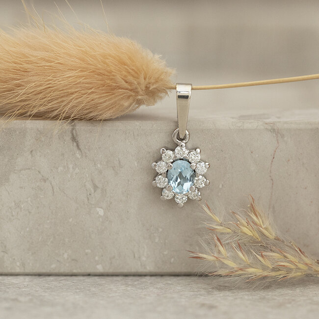 Witgouden entourage hanger met diamant en topaas 14 karaat* Nieuw