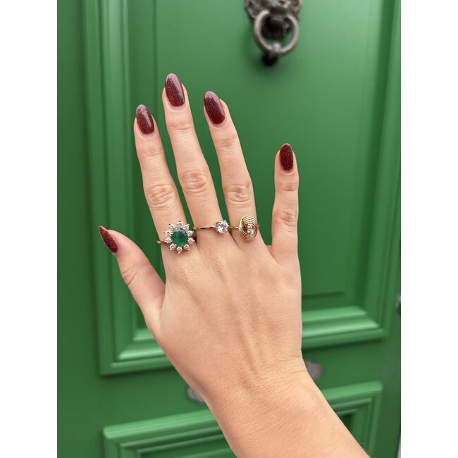 Gold entourage ring with diamond and emerald 14 karat* New