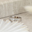 Reihenring aus Weißgold mit 18 Karat Diamant