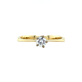 Gold solitaire ring with zirconia 14 carat