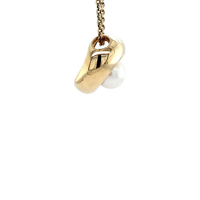 Gold pendant with pearl 14 karat