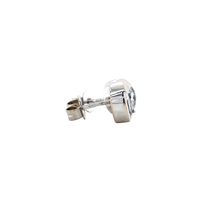 White gold stud earrings with zirconia 14 karat