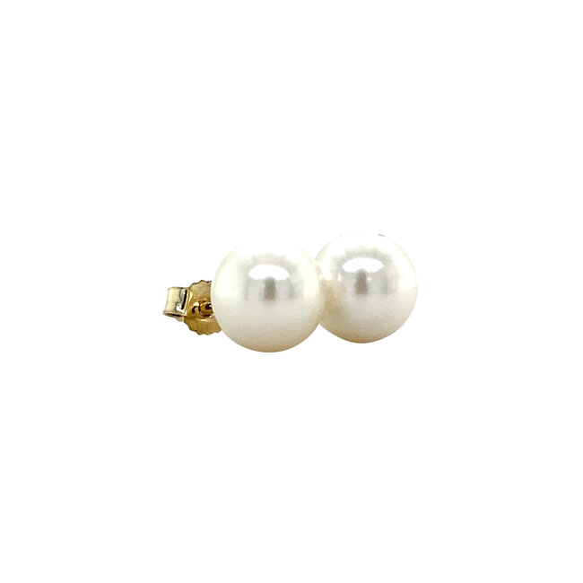 18 karat gold stud earrings with white pearl