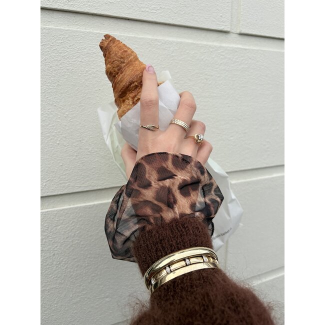 Goldener Entourage-Ring mit Diamant 14 Karat