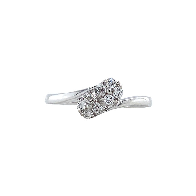White gold ring with diamond 14 karat