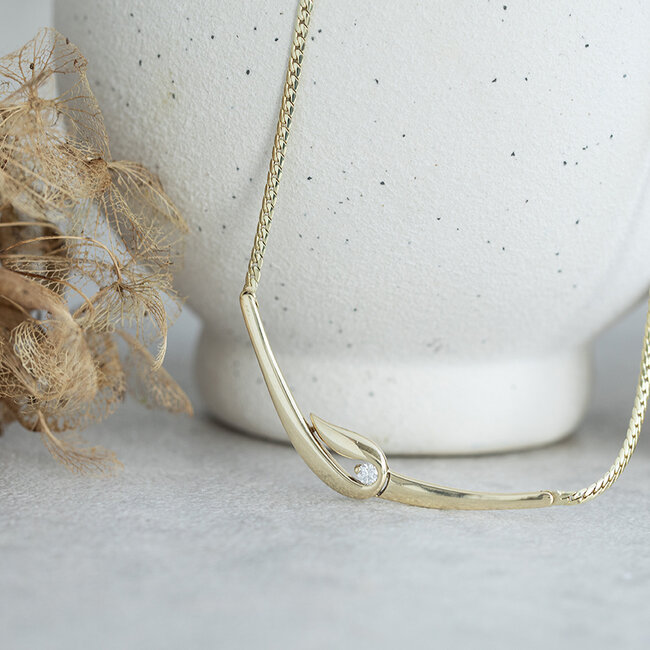 Goldener Choker mit Diamant 42 cm 14 Karat