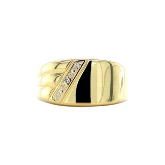 Goldener Siegelring mit Diamant 14 Karat