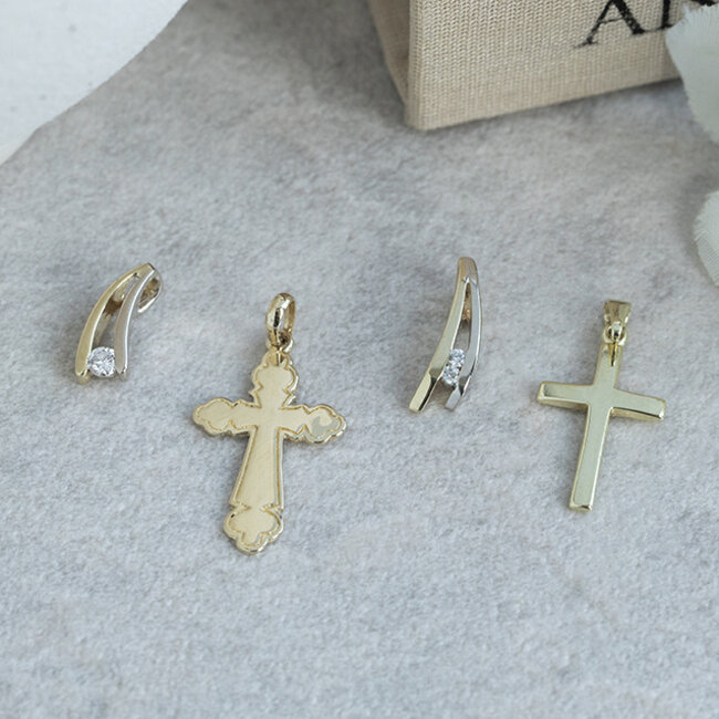 Gouden hanger met zirkonia 14 karaat