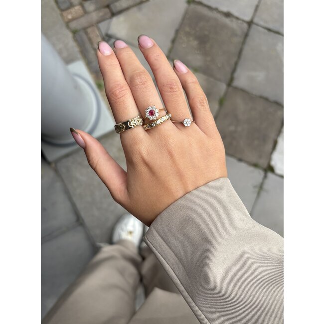 White-gold entourage ring with diamond 14 karat