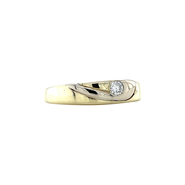Gold ring with diamond 14 karat