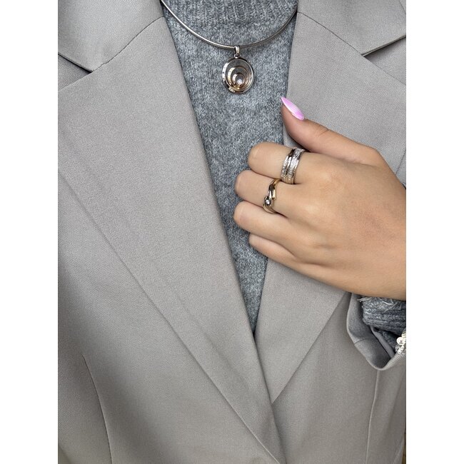 Witgouden spang met diamant hanger 14 karaat