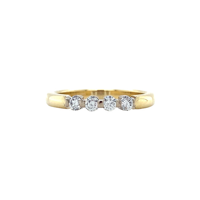 Gold row ring with diamond 14 kt