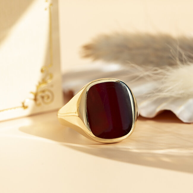 Gouden zegelring met carneool 14 krt