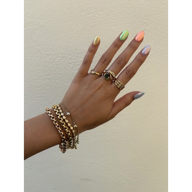 Gold ring with zirconia 14 karat